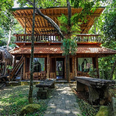 Hotel Omunity Bali Singaraja Exteriér fotografie
