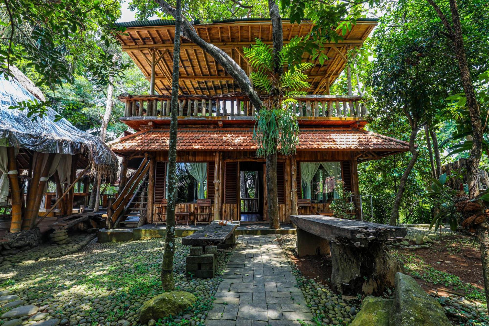 Hotel Omunity Bali Singaraja Exteriér fotografie