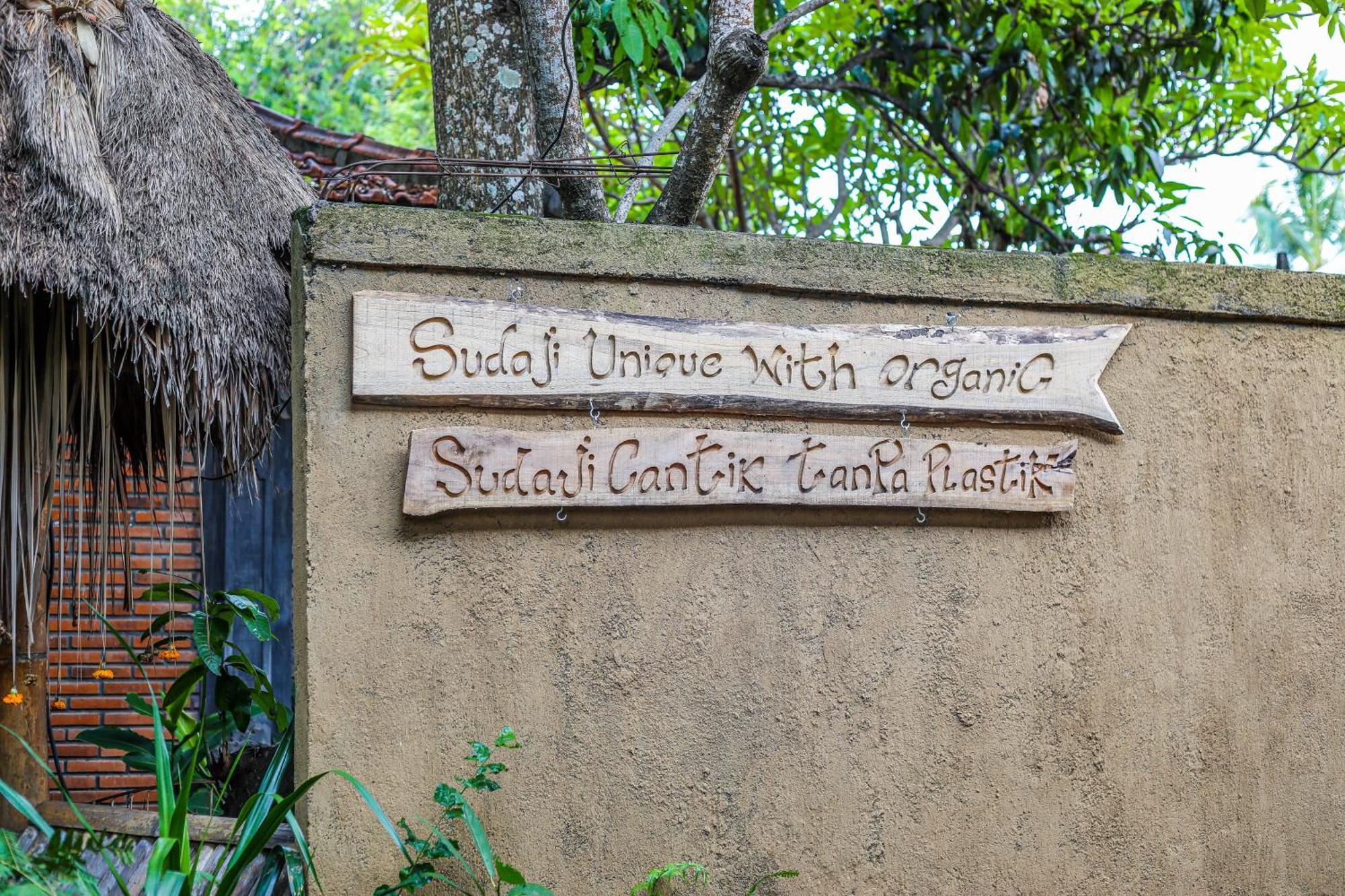 Hotel Omunity Bali Singaraja Exteriér fotografie