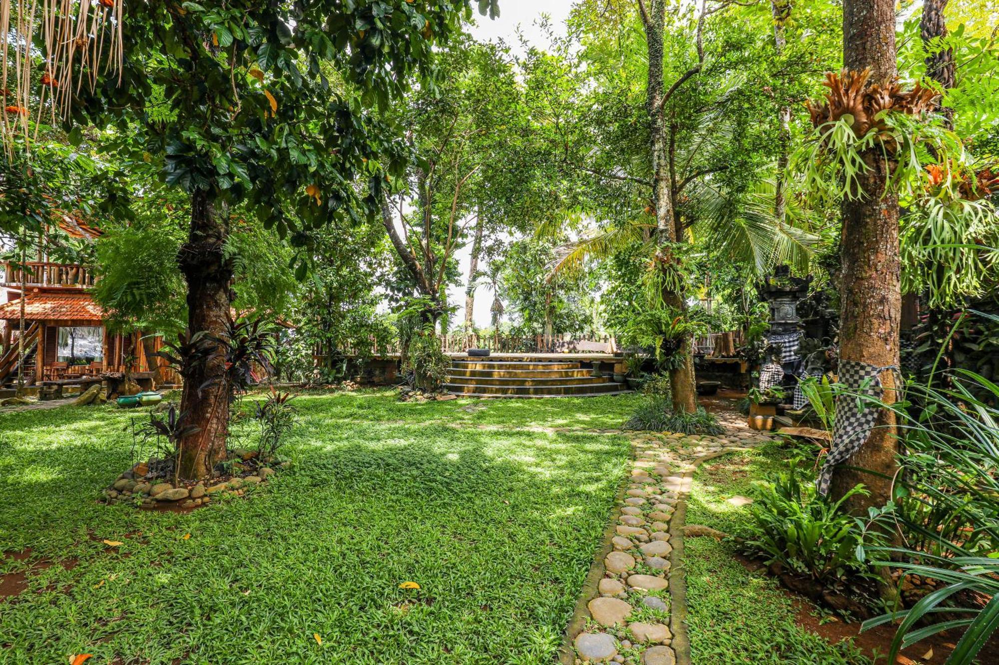 Hotel Omunity Bali Singaraja Exteriér fotografie