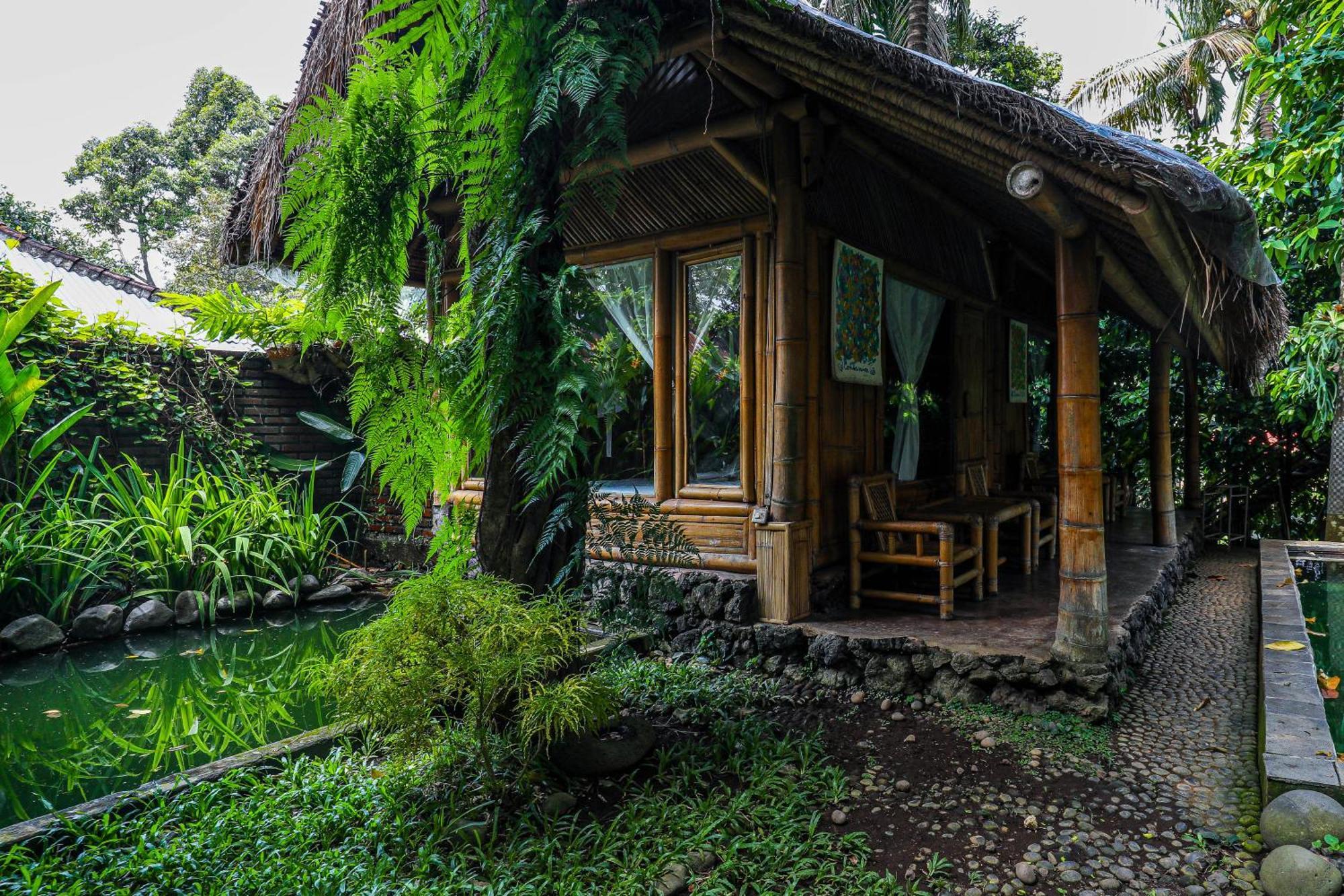 Hotel Omunity Bali Singaraja Exteriér fotografie